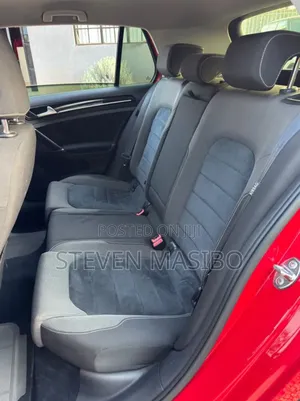 Volkswagen Golf 2014 Red