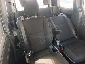 Toyota Esquire 2019 Off white