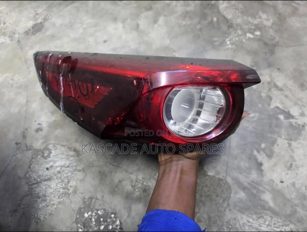 Mazda Cx8 Taillight - thumbnail 2