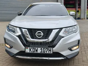 Nissan X-Trail 2018 Gray