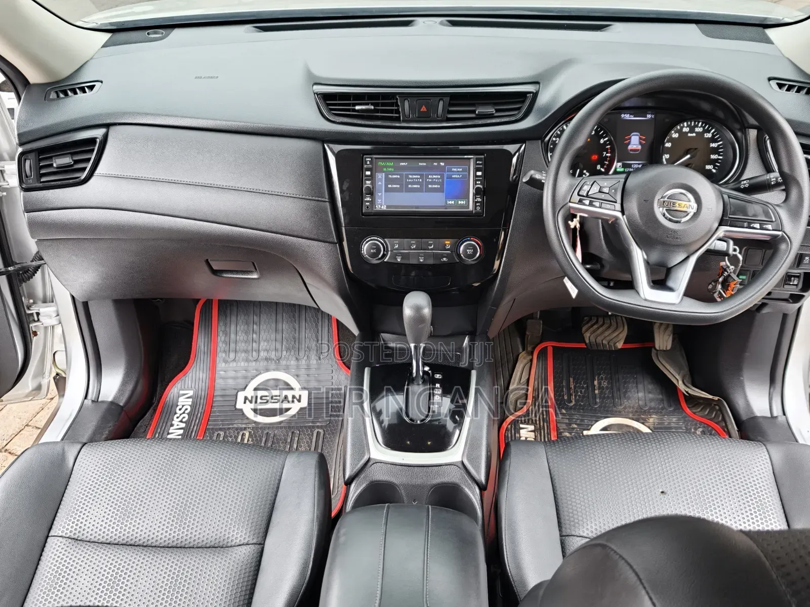Nissan X-Trail 2018 Gray