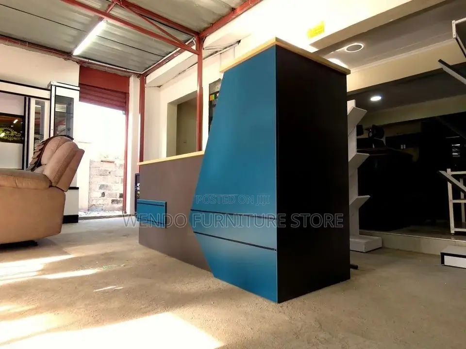 Reception Desk; 1.8 Meters Front Office Reception Visitors Desks