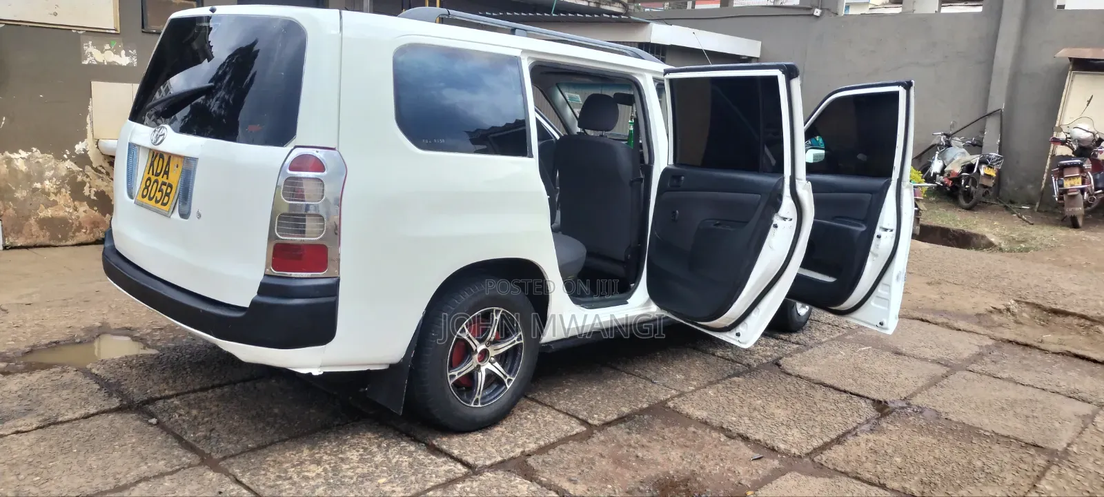 Toyota Succeed SV Premium 2014 White