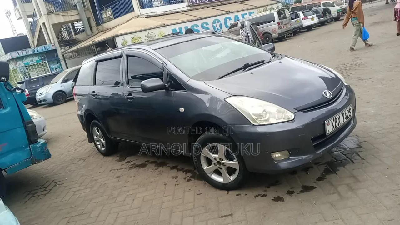 Toyota Wish 2006 Gray