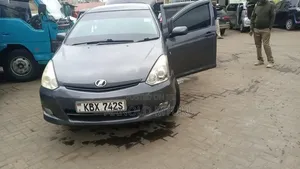 Toyota Wish 2006 Gray