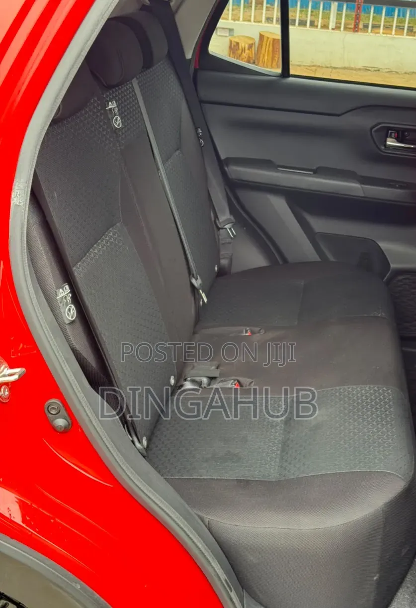 Daihatsu Rocky 2020 Red