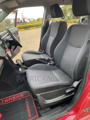 Suzuki Swift 2013 Red