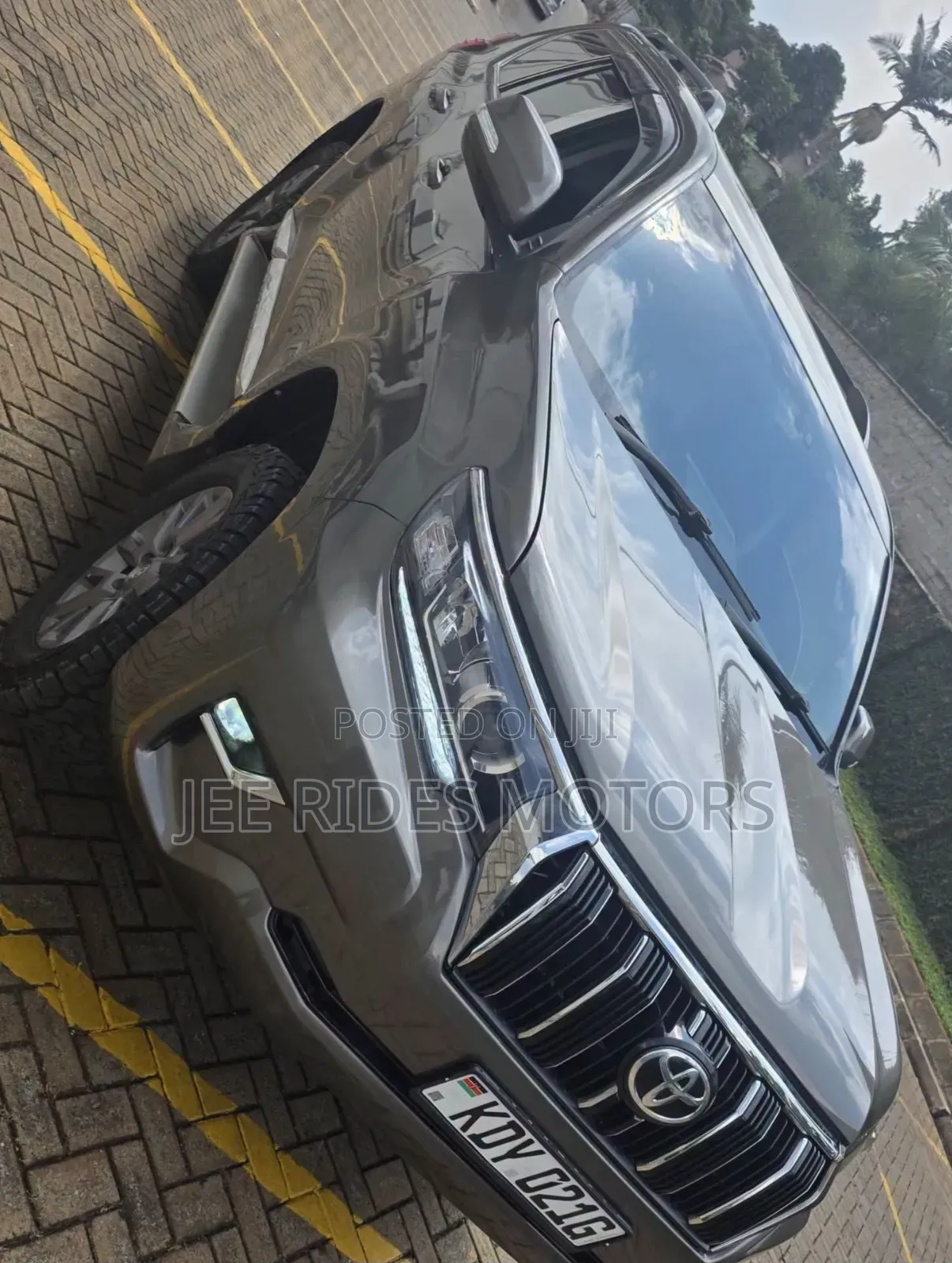 Toyota Land Cruiser Prado 2015 Brown