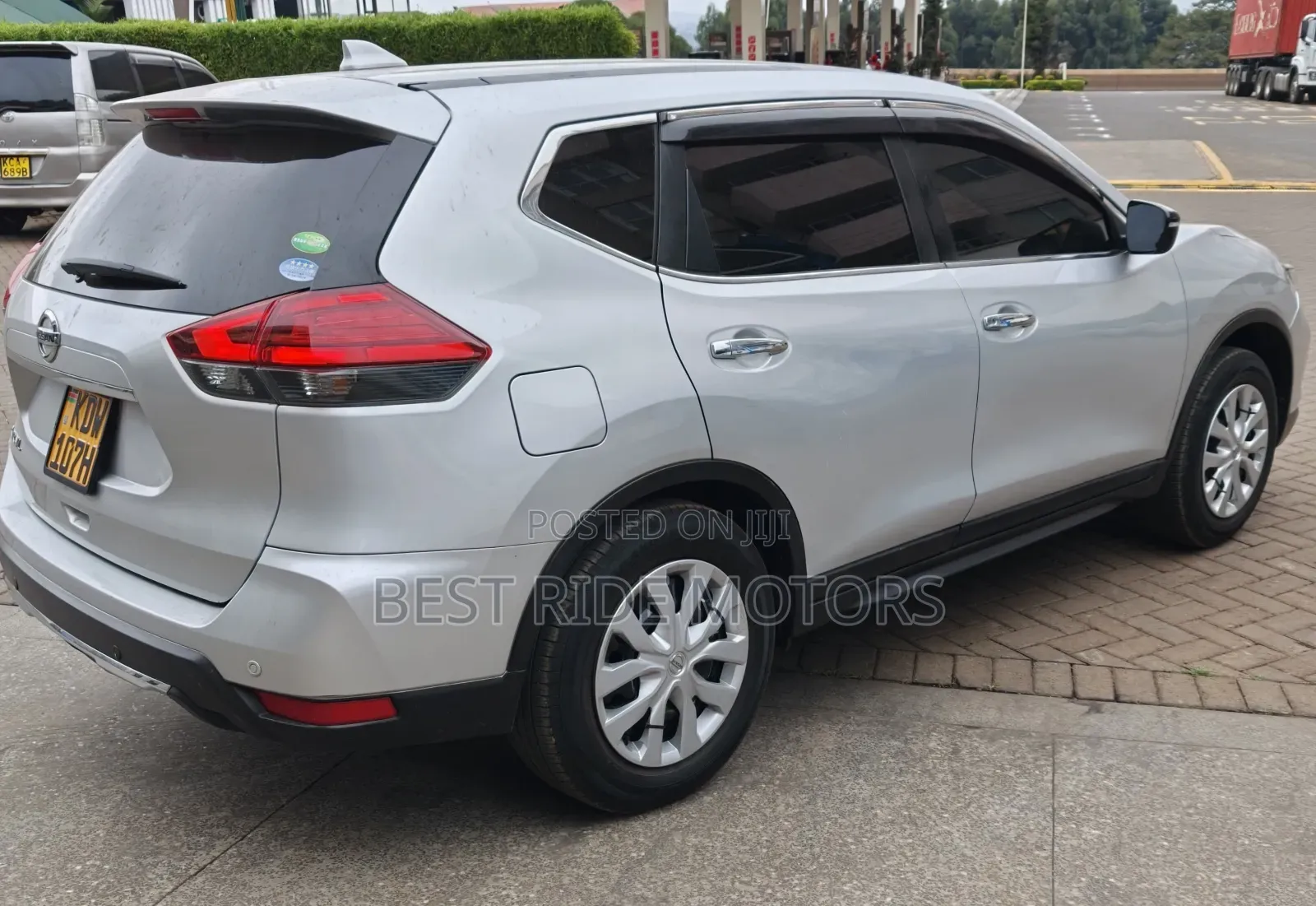 Nissan X-Trail 2.0 Petrol AWD 2018 Silver