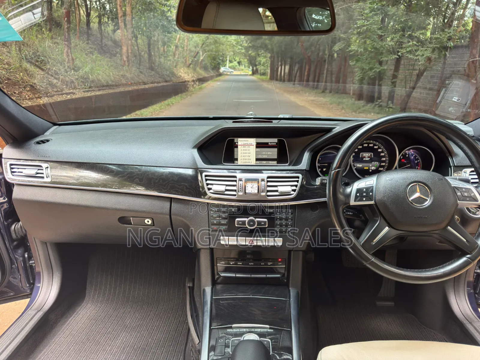 Mercedes-Benz E250 SV Premium 2014 Blue
