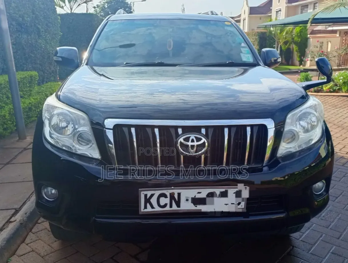 Toyota Land Cruiser Prado 2011 Matt Black