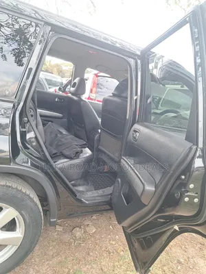 Nissan X-Trail 2010 Black