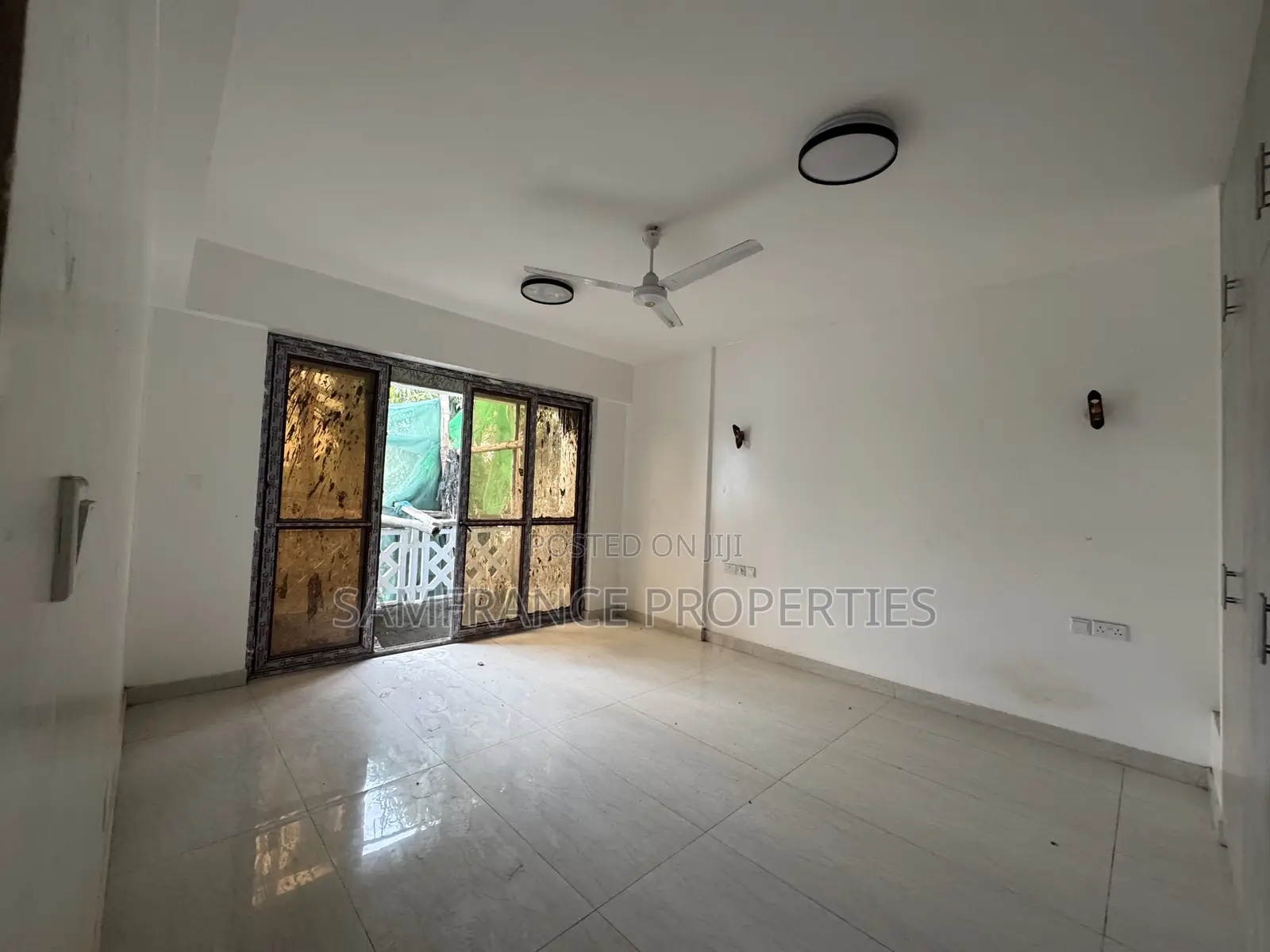 4bdrm Apartment in Kizingo Mombasa for sale