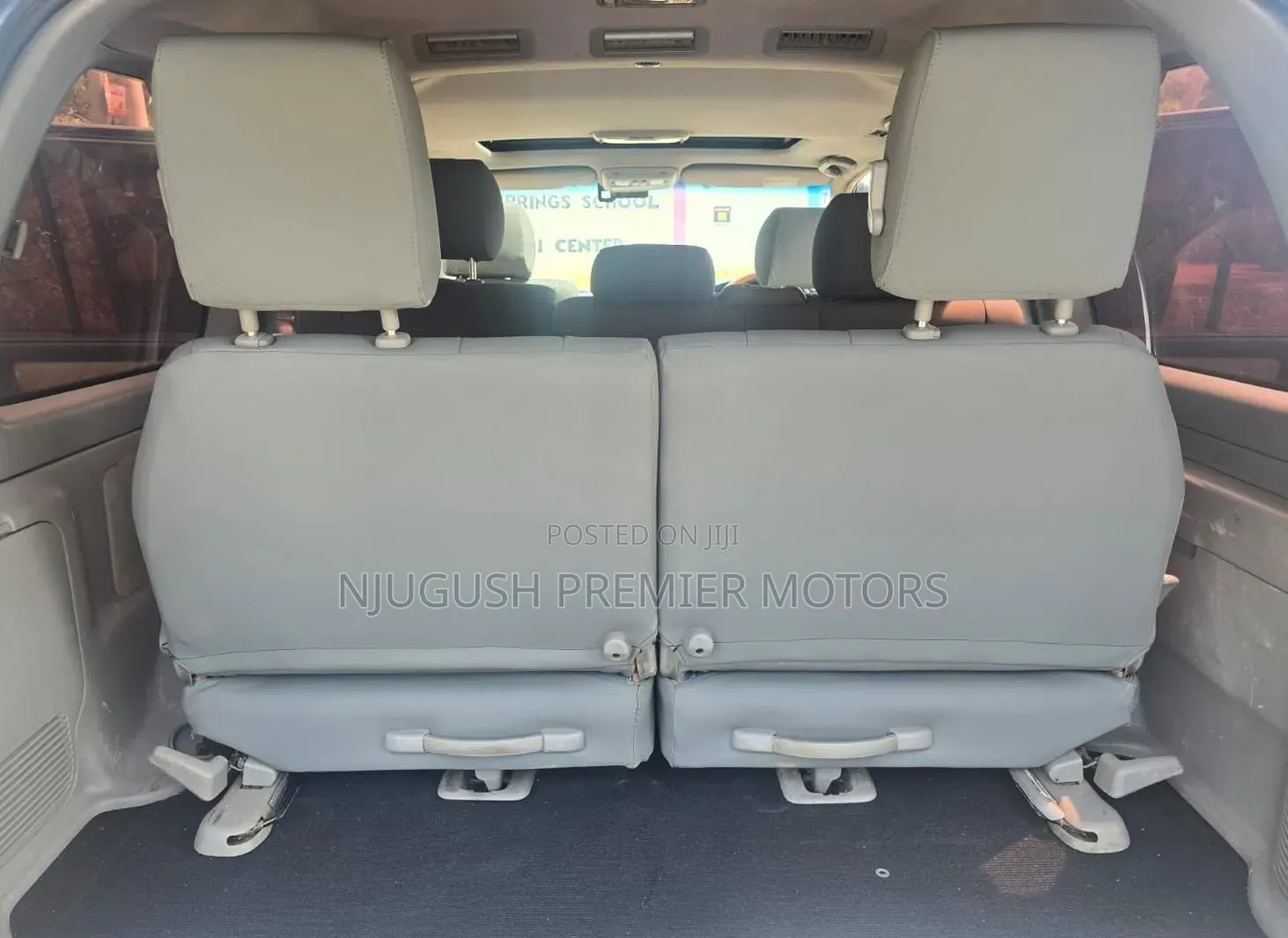 Toyota Land Cruiser 2005 Gray