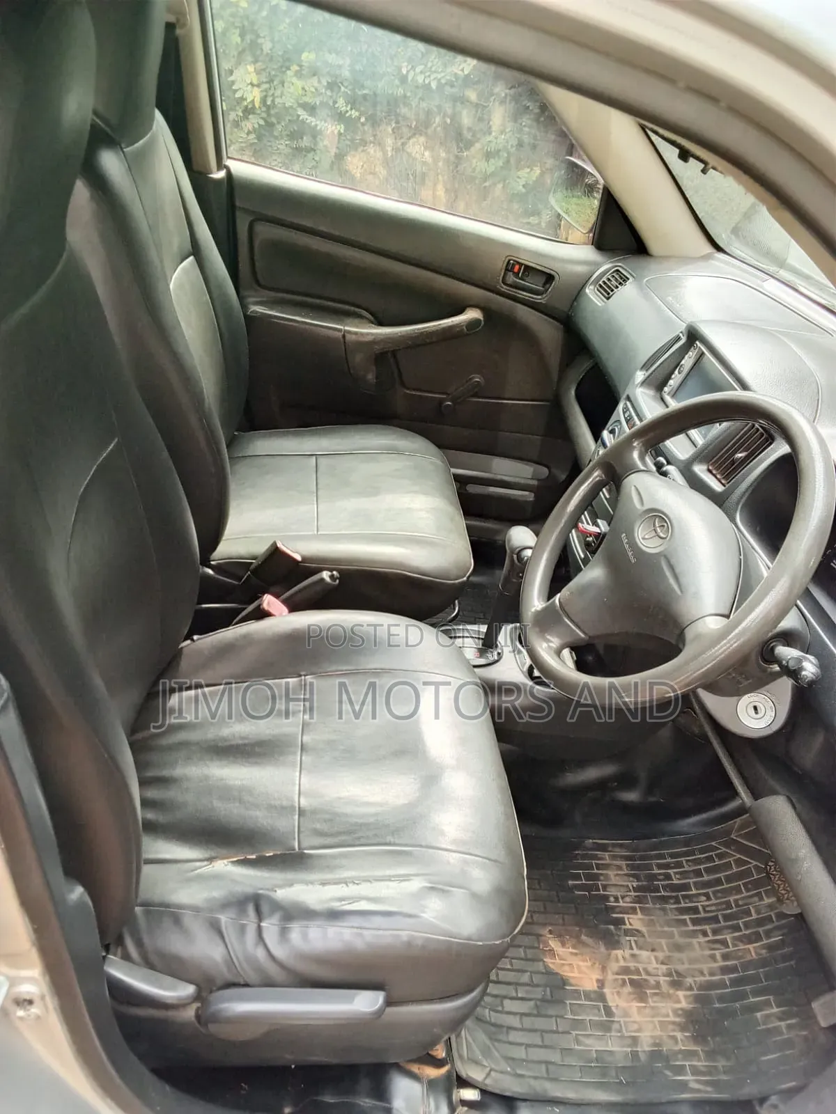 Toyota Probox 2010 Silver