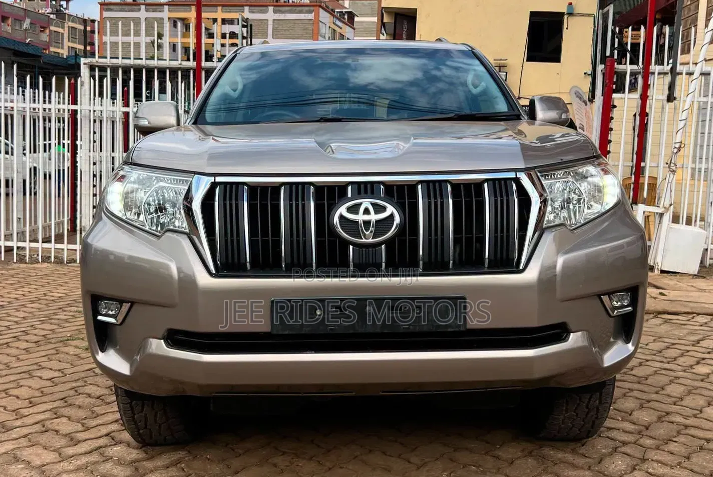 Toyota Land Cruiser Prado 2018 Beige
