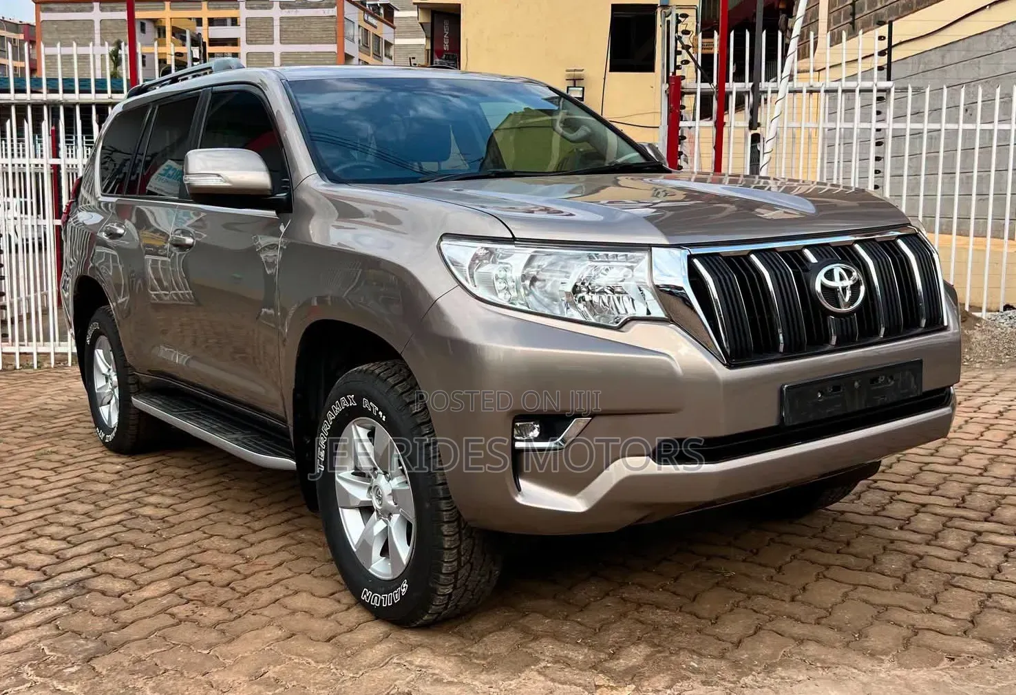 Toyota Land Cruiser Prado 2018 Beige