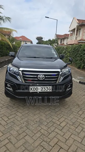 Toyota Land Cruiser Prado 2015 Black