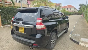 Toyota Land Cruiser Prado 2015 Black