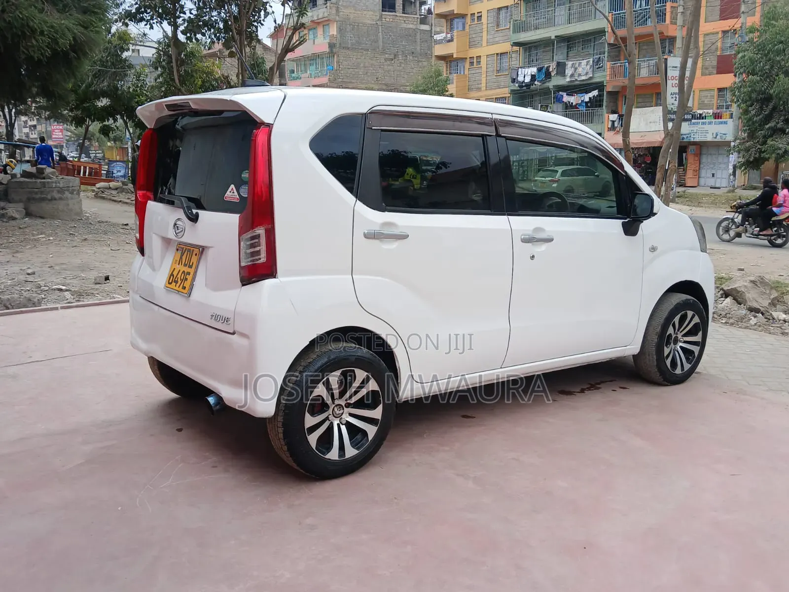 Daihatsu Move 2015 White