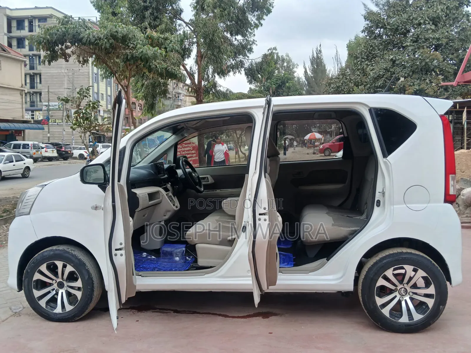 Daihatsu Move 2015 White