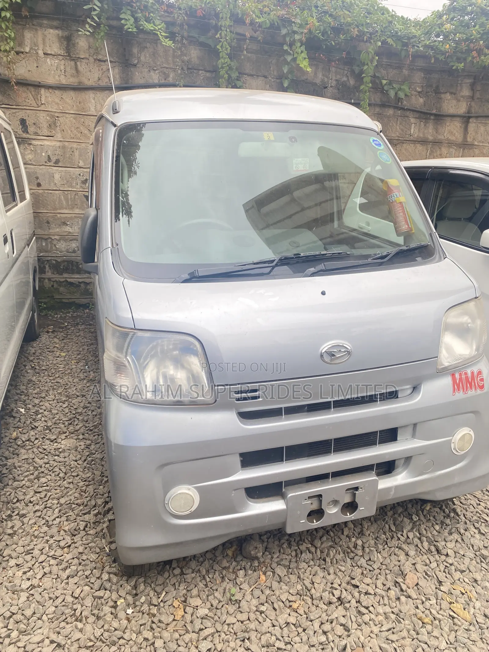 Daihatsu Atrai 2015 Silver