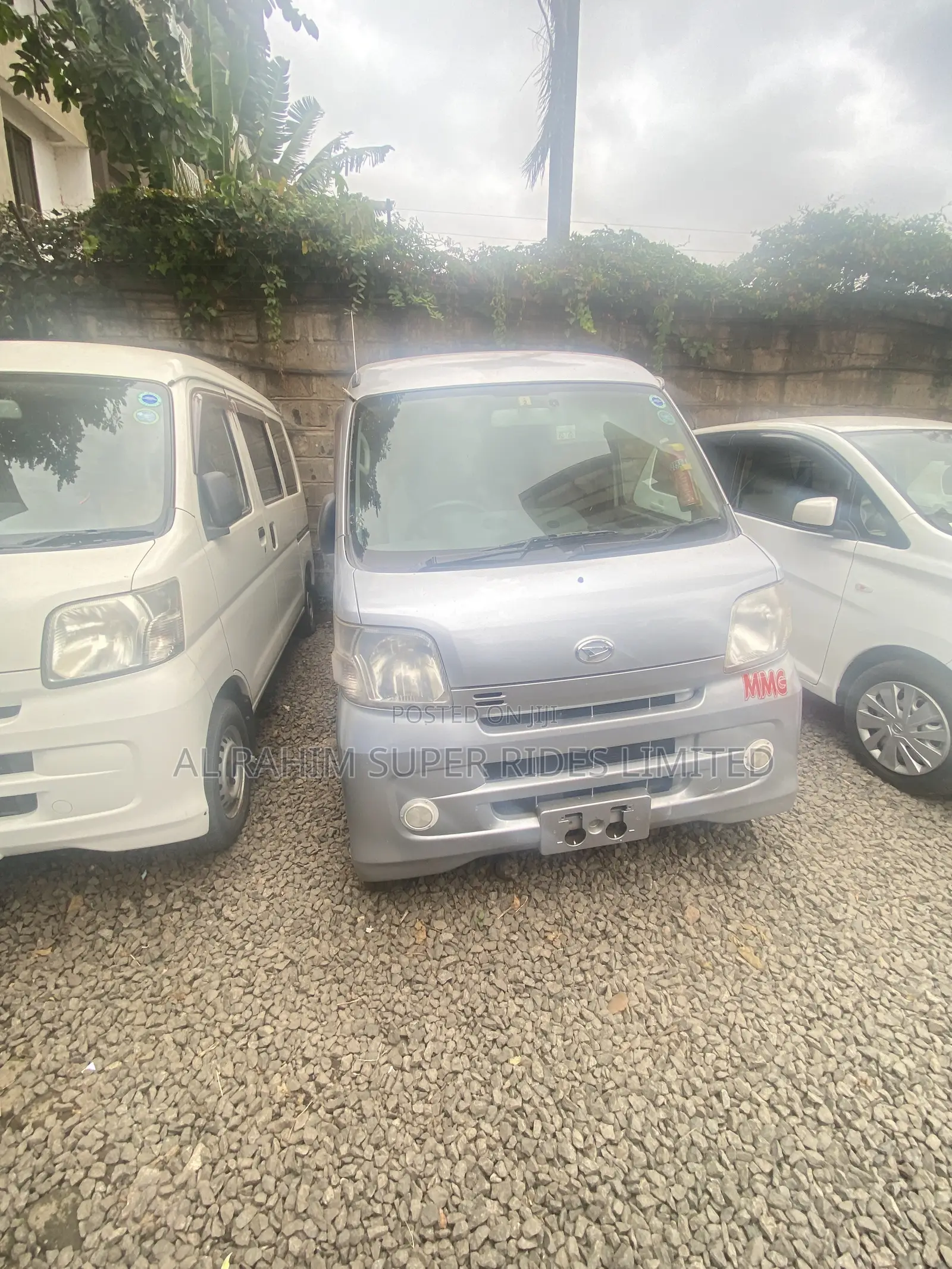 Daihatsu Atrai 2015 Silver