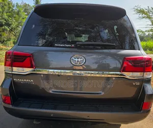 Toyota Land Cruiser 2020 Gray