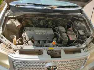 Toyota Succeed 1993 Silver