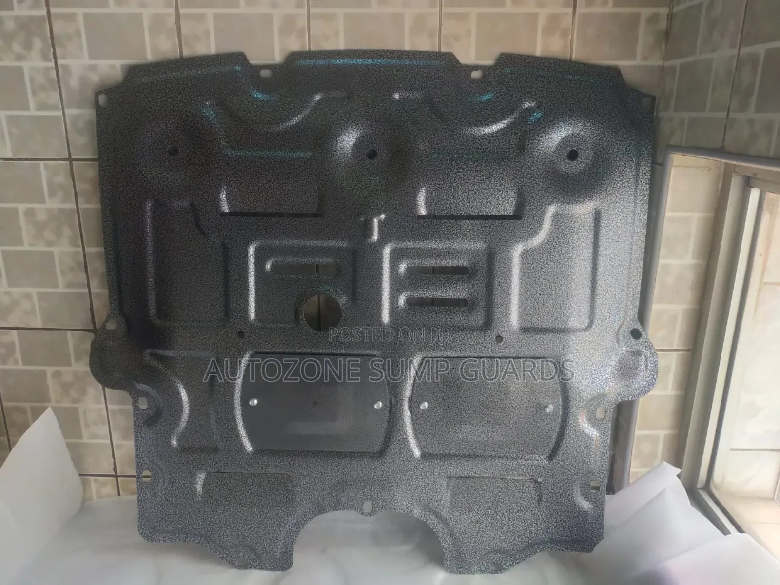 Toyota Crown GRS200 Sump Guard
