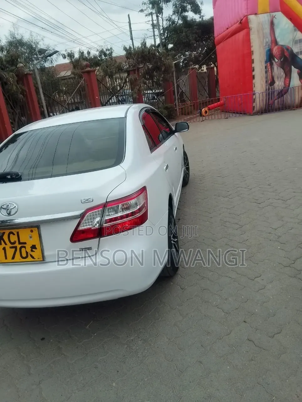 Toyota Premio 2010 White