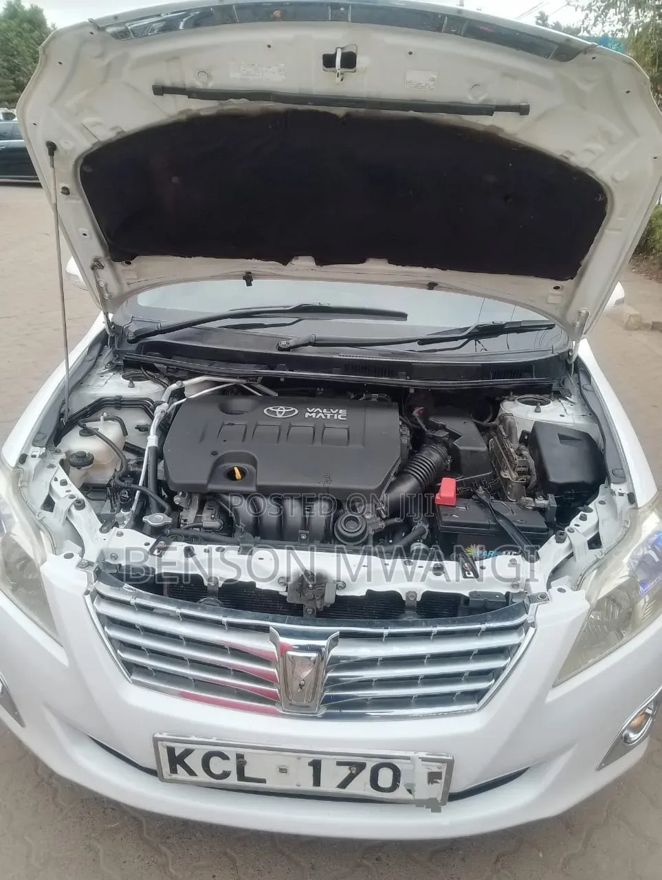 Toyota Premio 2010 White