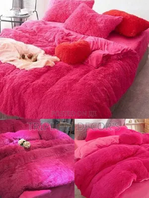 6 by 7 Warm Fluffy Duvets for Modern Living Rooms