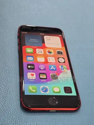 Apple iPhone SE (2020) 64 GB Red