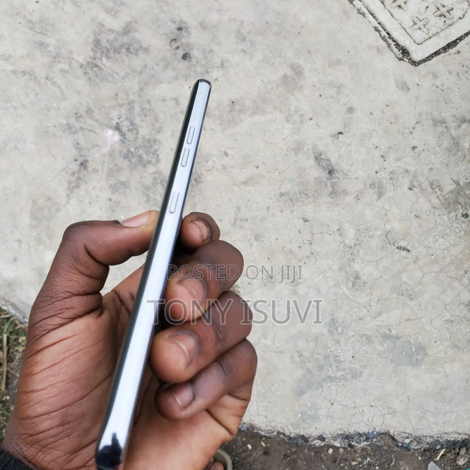 LG G7 ThinQ 64 GB Gray