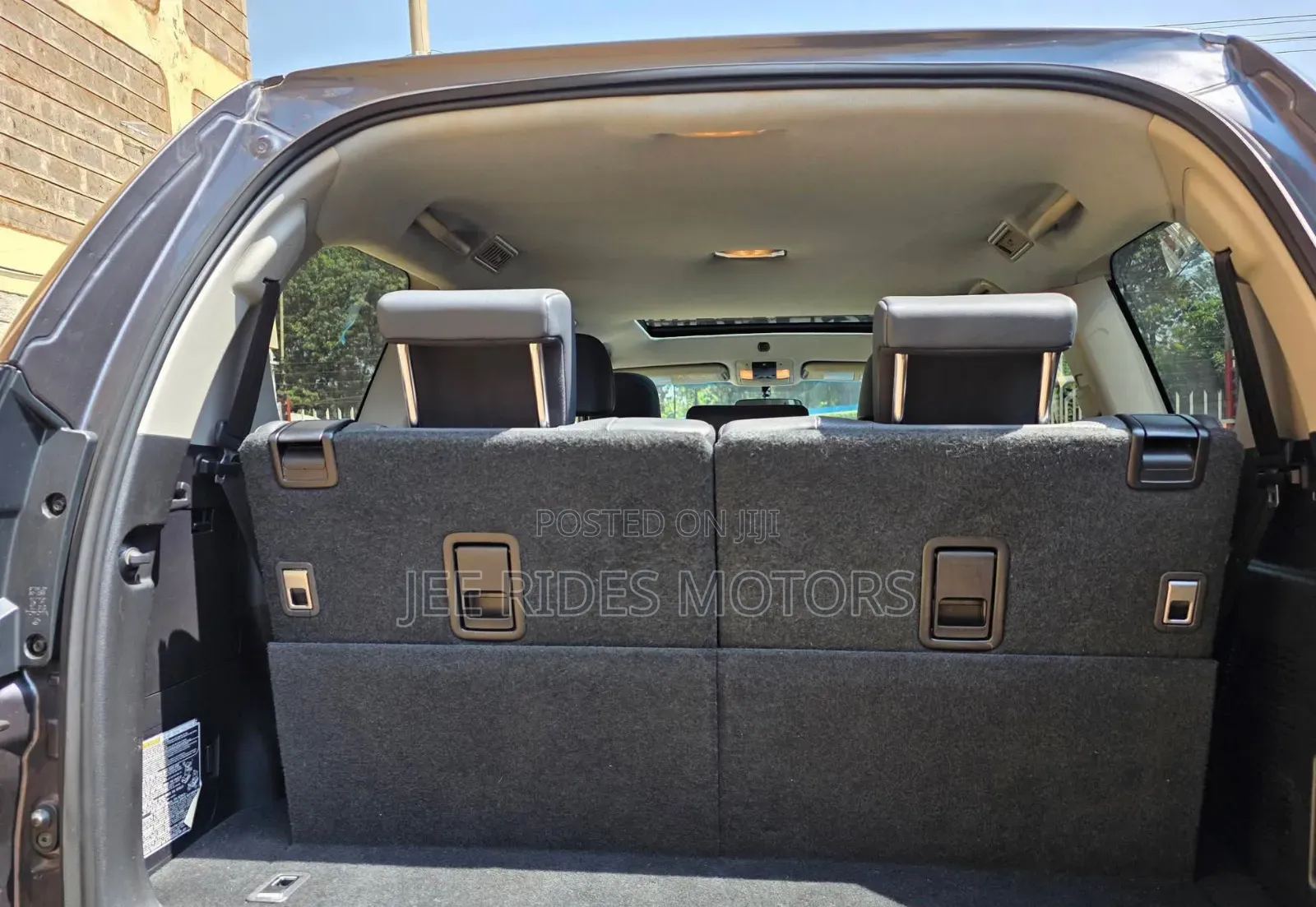 Toyota Land Cruiser Prado 2018 Gray