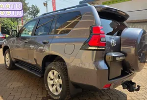 Toyota Land Cruiser Prado 2018 Gray