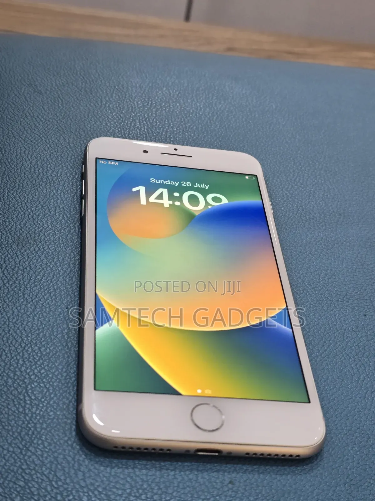 Apple iPhone 8 Plus 64 GB White