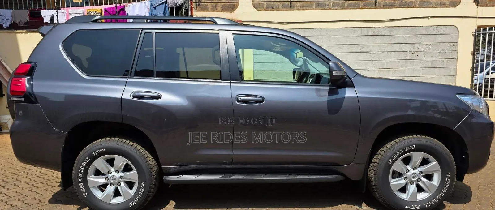 Toyota Land Cruiser Prado 2018 Gray