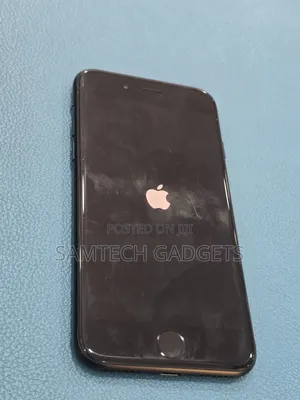 Apple iPhone 7 32 GB Black