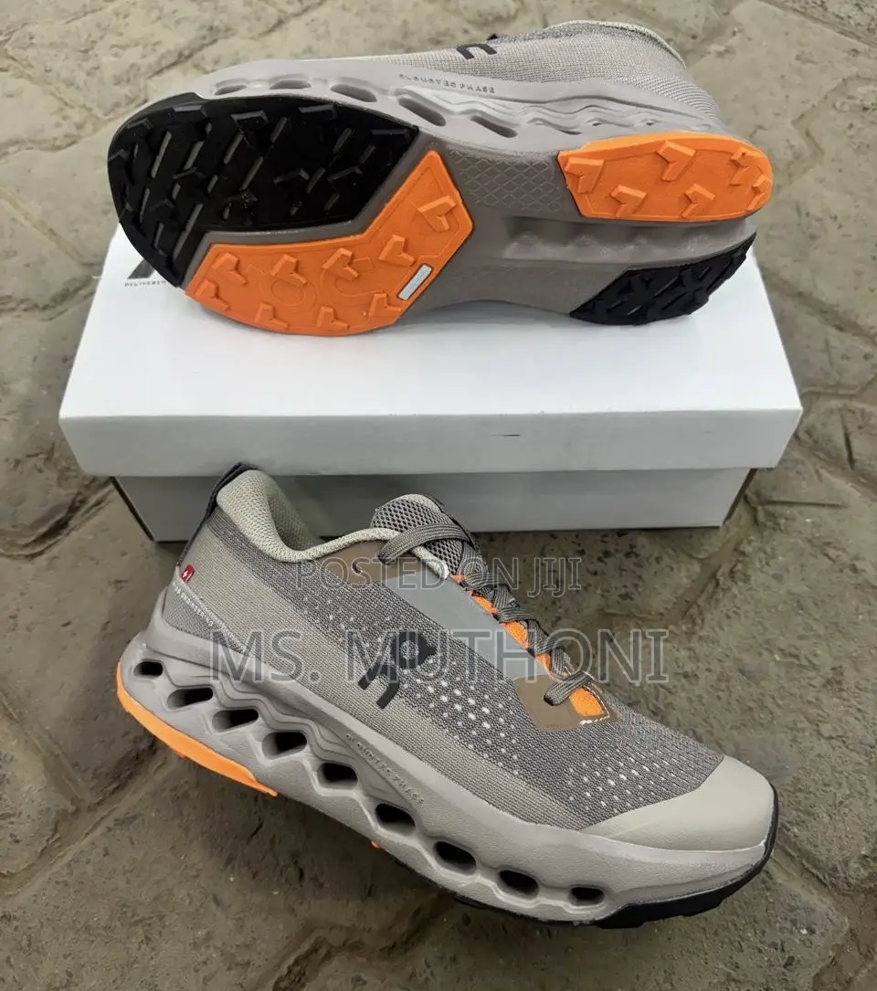 Premium Quality, Ultra Cushioned on Cloudtilt Running / Gym Sneakers
