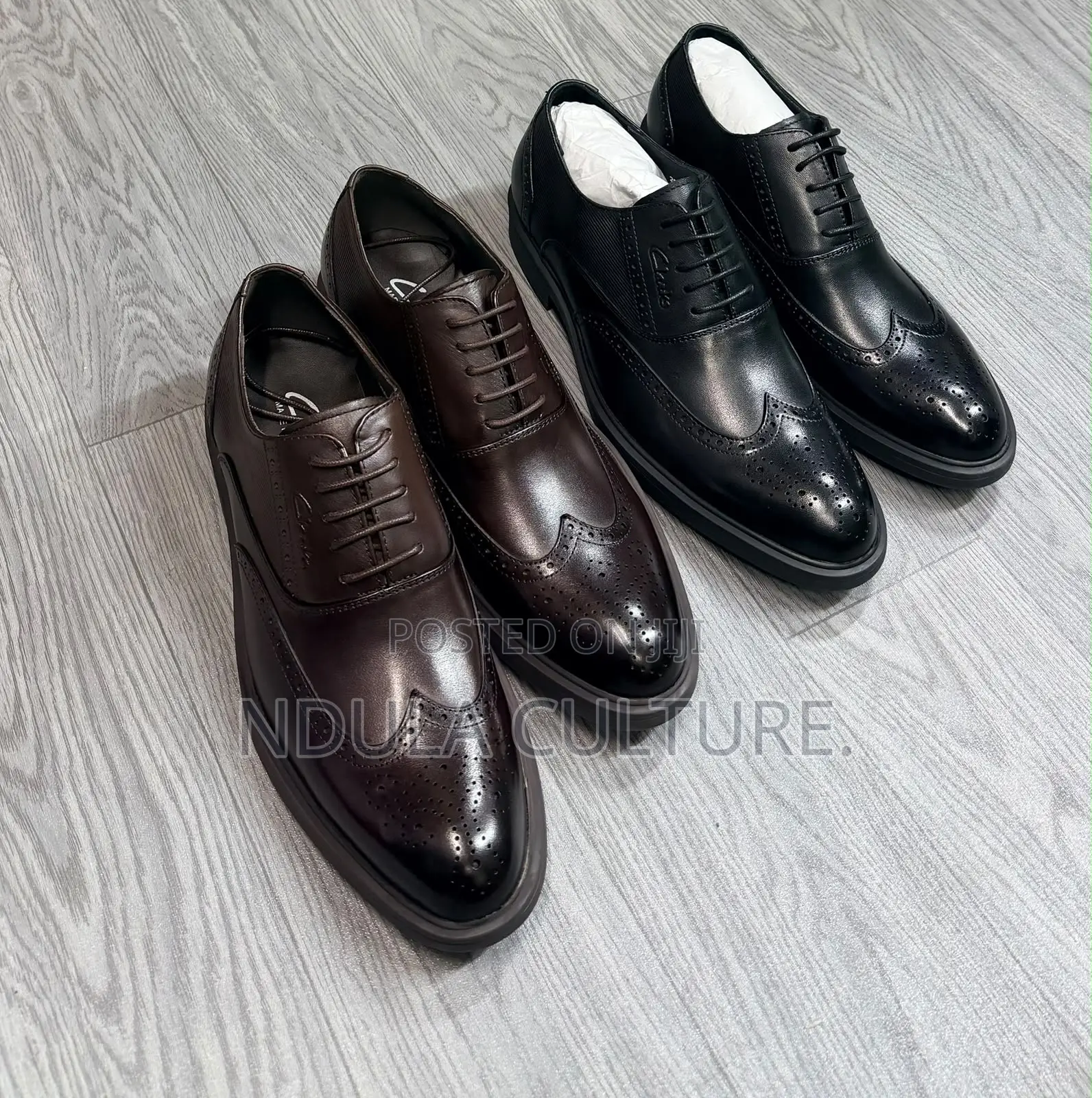 Clarks Leather Oxfords