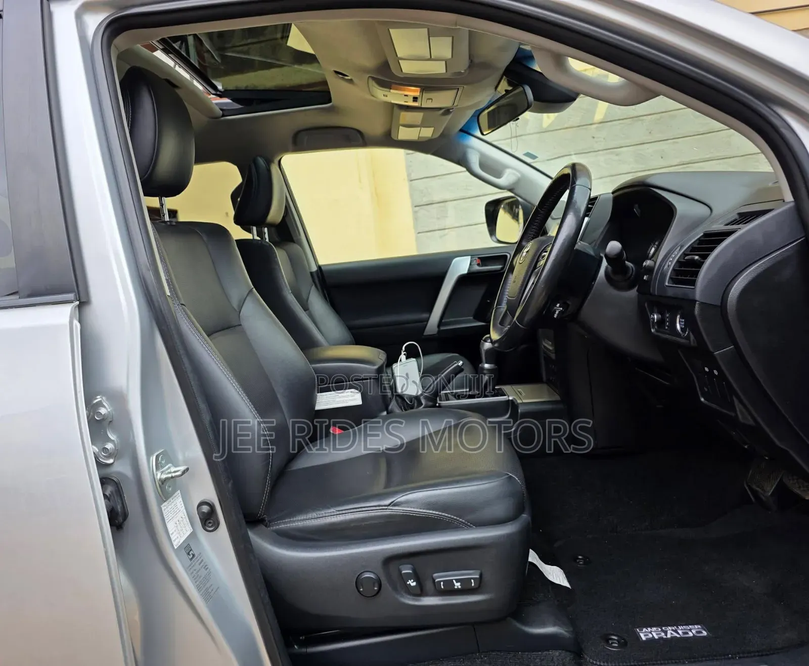 Toyota Land Cruiser Prado 2021 Silver