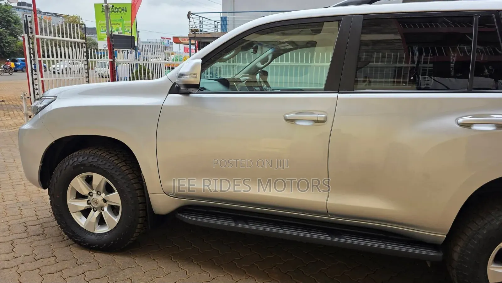 Toyota Land Cruiser Prado 2021 Silver