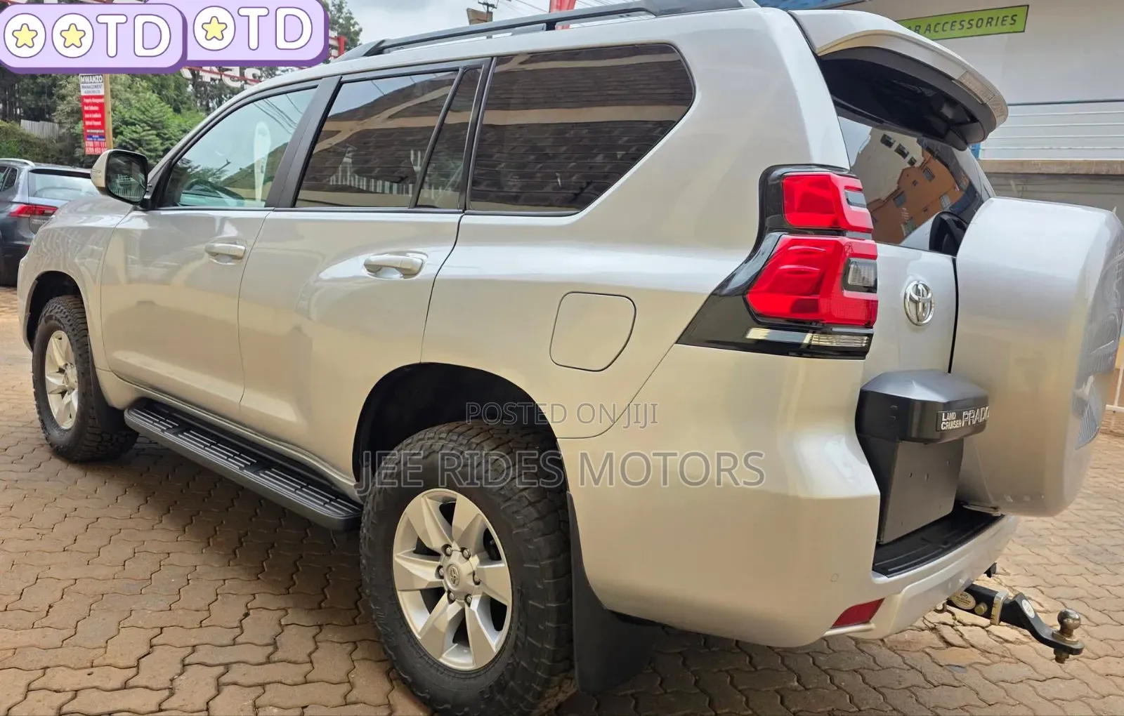 Toyota Land Cruiser Prado 2021 Silver