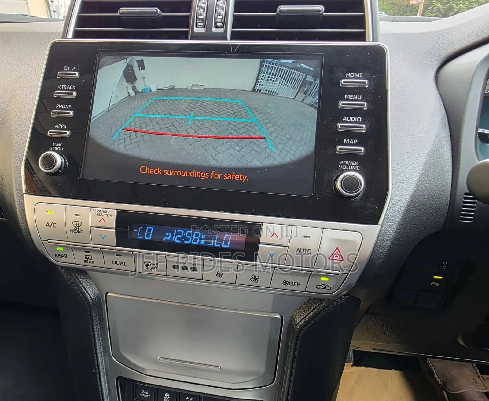 Toyota Land Cruiser Prado 2021 Silver