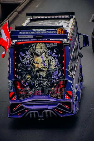 Hino Dutro 2014