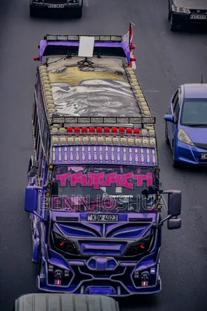 Hino Dutro 2014