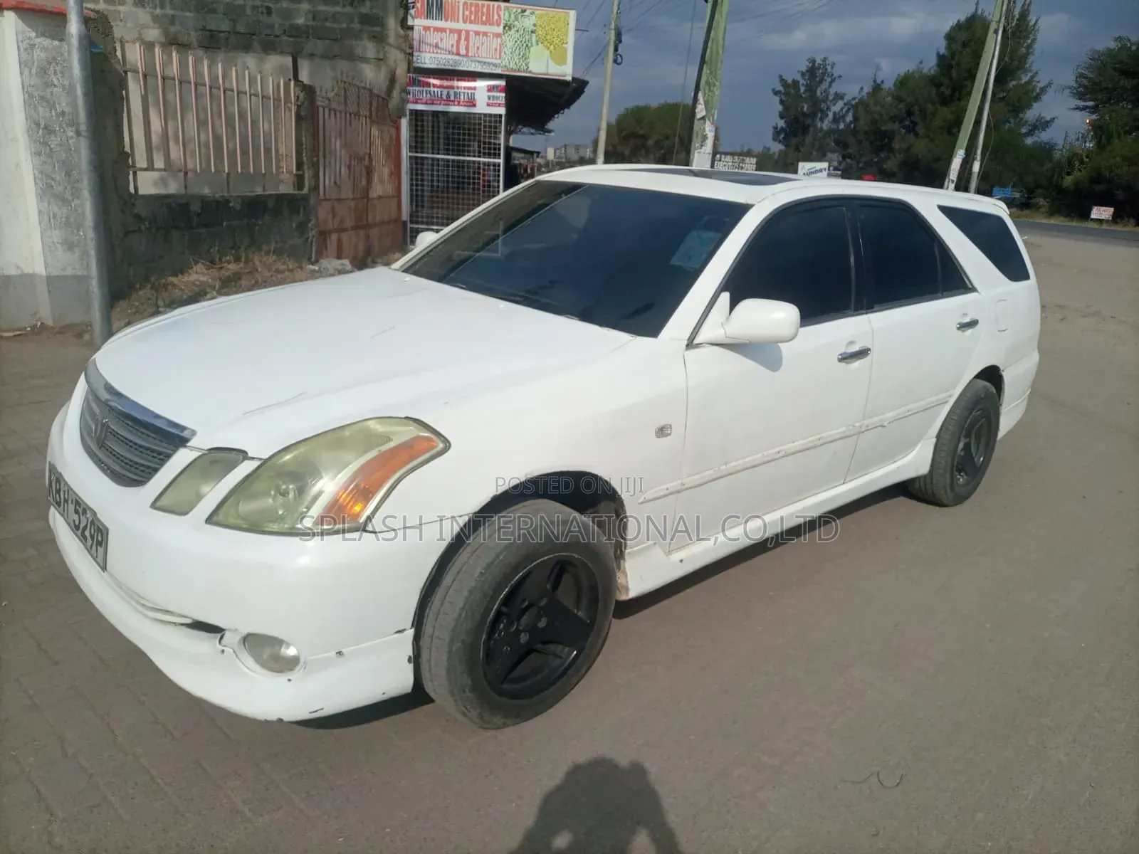 Toyota Mark II Blit 2006 White