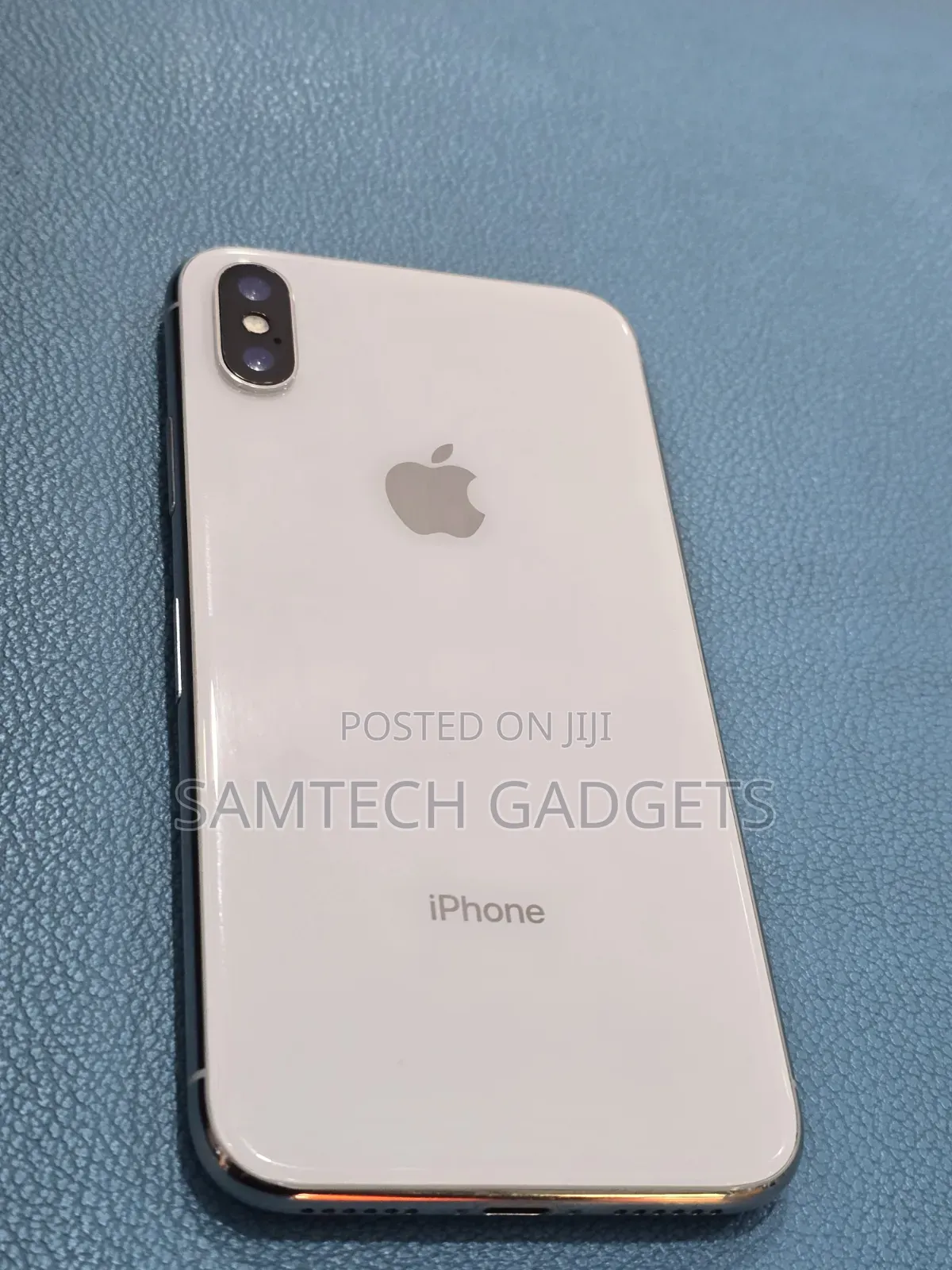 Apple iPhone X 256 GB White